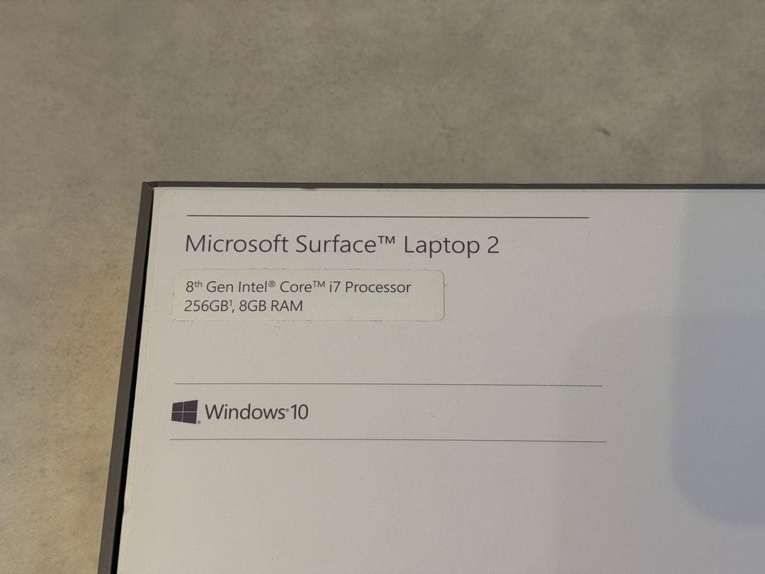 Microsoft Surface Laptop2 13.5インチ corei7