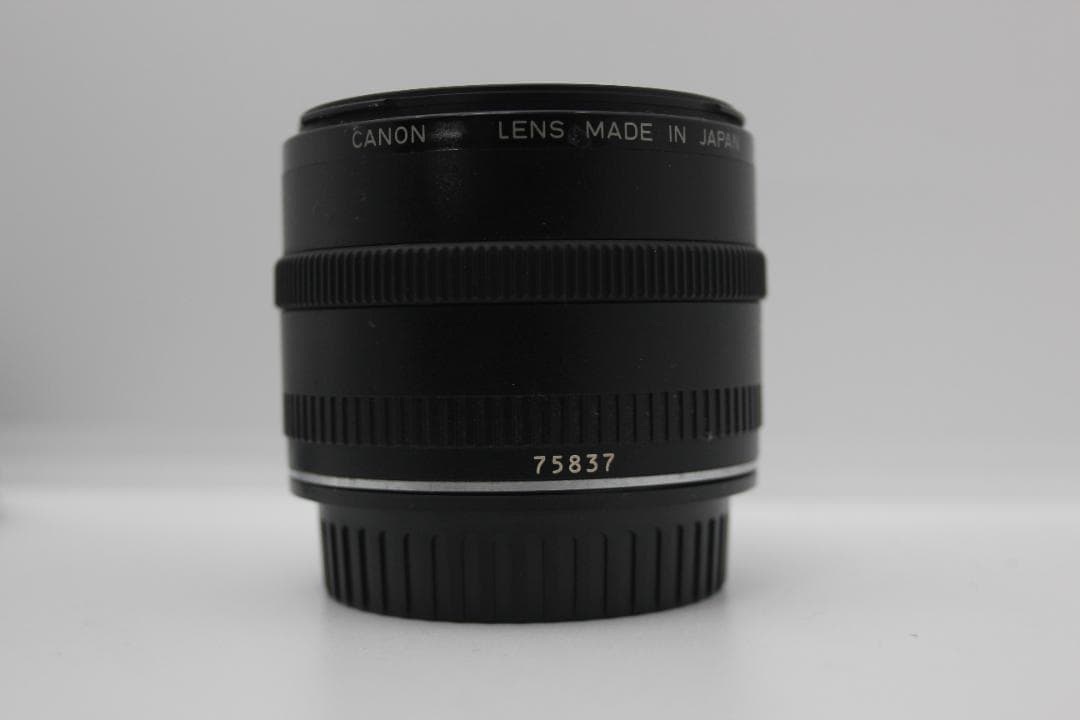 （美品）Canon EF 24mm F2.8