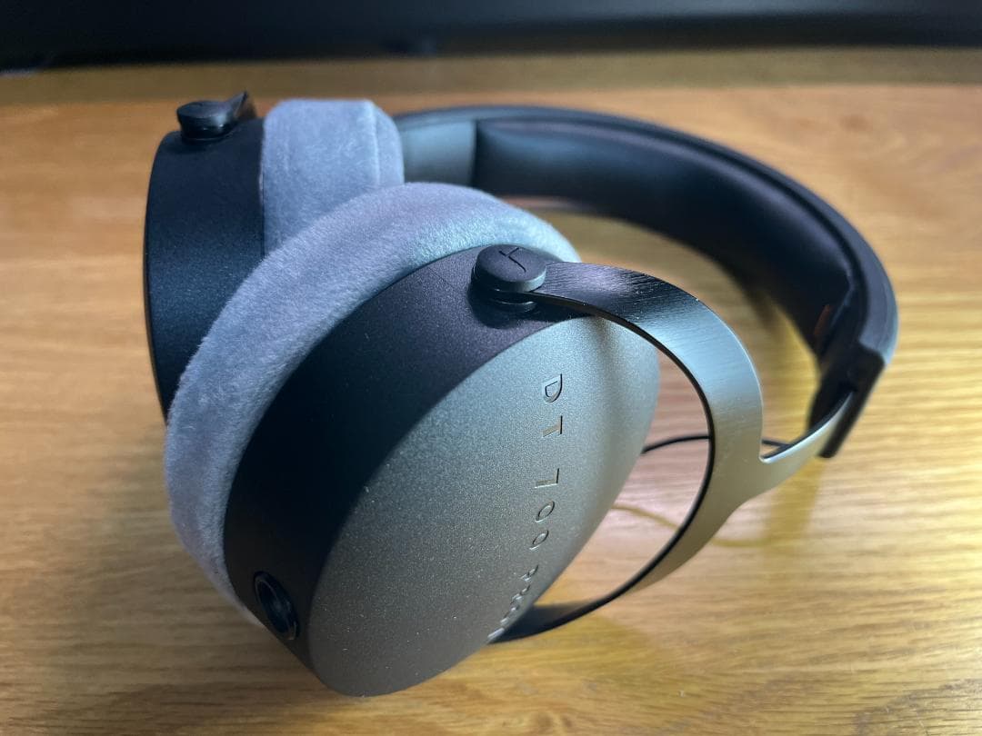 beyerdynamic DT700PRO X 密閉型モニターヘッドホン
