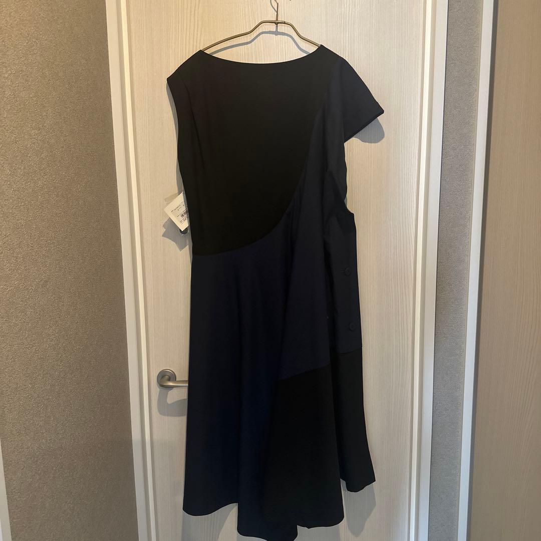 イッセイミヤケ　ワンピース　ネイビー✖️ブラック　size 3
