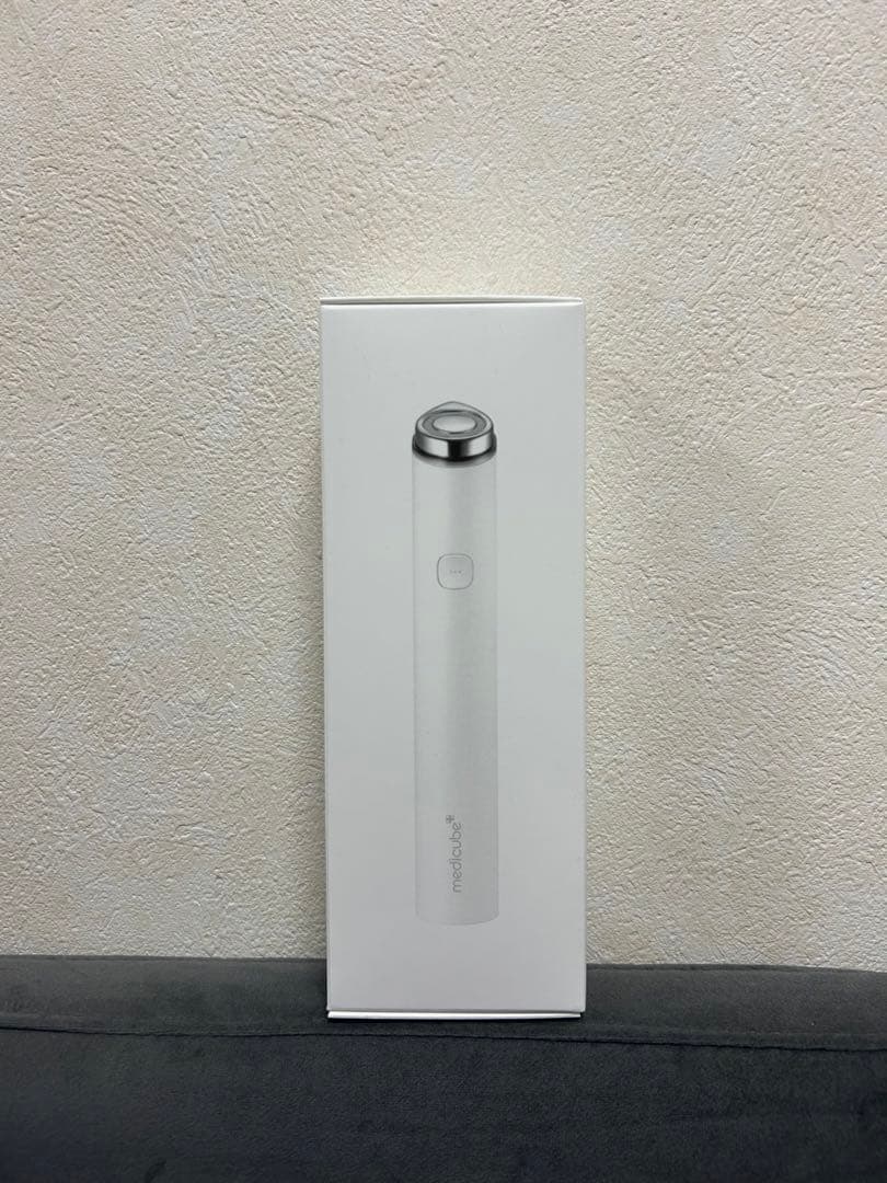 medicube ブースタープロ　 ホワイト