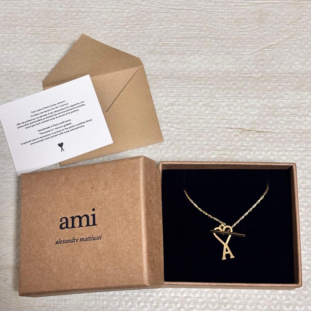 AMI Paris アミ ドゥ クール チェーン ゴールドアミパリス