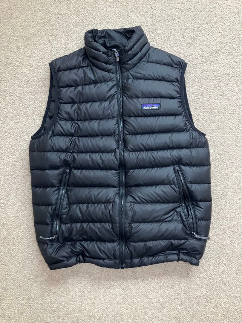 patagonia ブラック ダウンベスト S ダウンセーターベスト