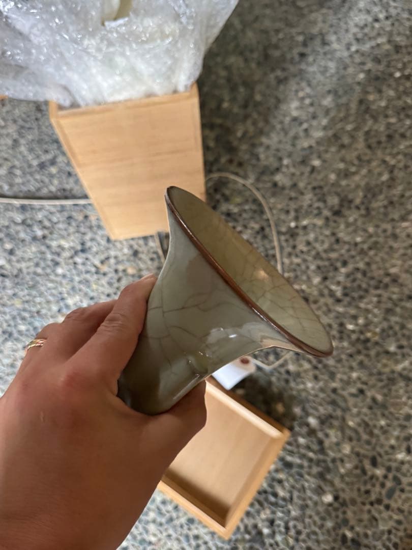 ‼️最後の値段‼️リサイクルFORT‼️9/13唐物買取11‼️北宋官窯青磁双耳瓶‼️箱入