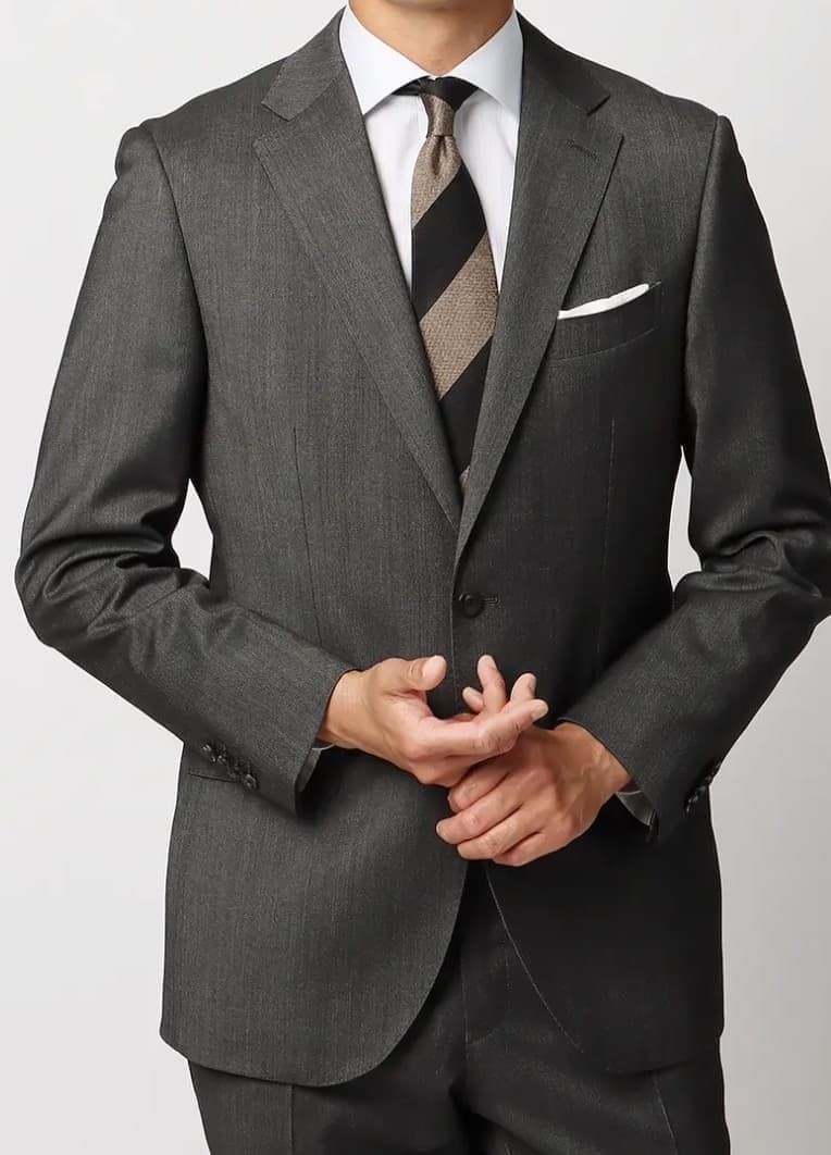 ヒルトン プレミアムスタイリッシュスーツ H23V4405 AB5 新品