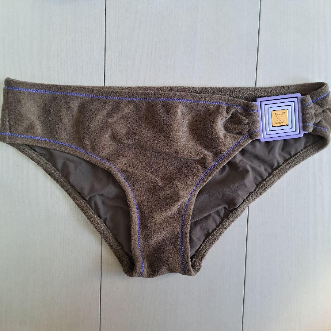 美品!!ルイヴィトンのビキニ。