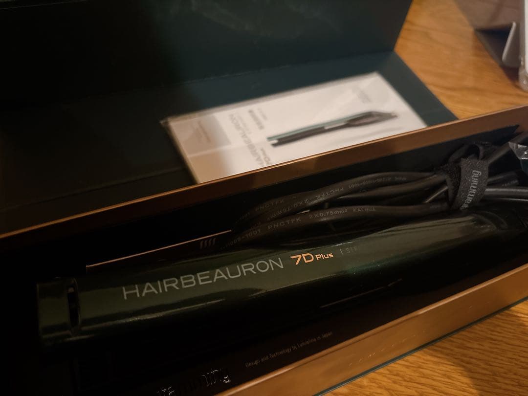 HAIRBEAURON 7D Plus ブラック　ストレートアイロン