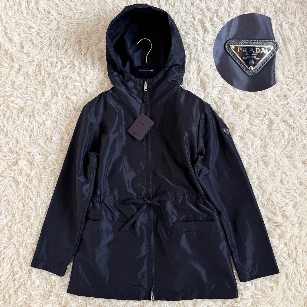 ほぼ未使用　タグ付　プラダ　ジャンパー　三角プレート　ウエストゴム　濃紺　L