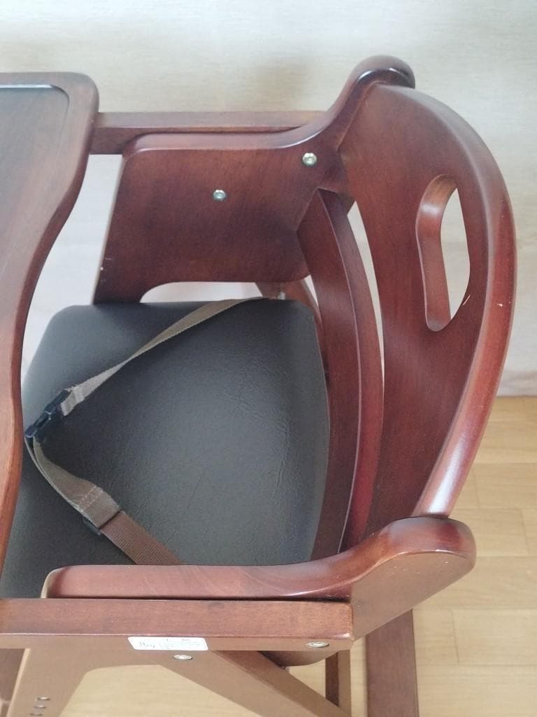 【美品】 カトージ ベビーチェア クッション付 折りたたみ式　KATOJI