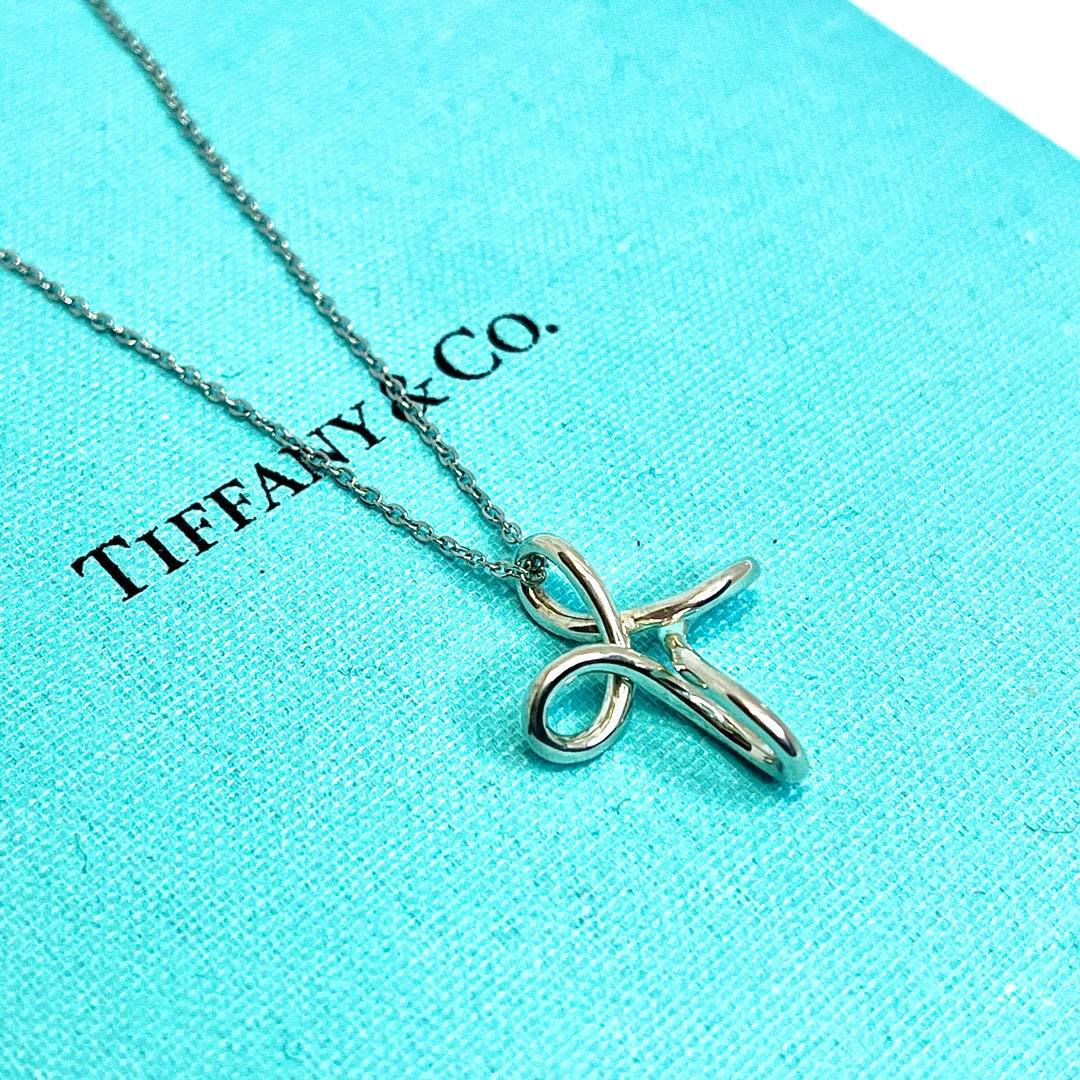 ティファニー インフィニティクロス ネックレス シンプル シルバー925