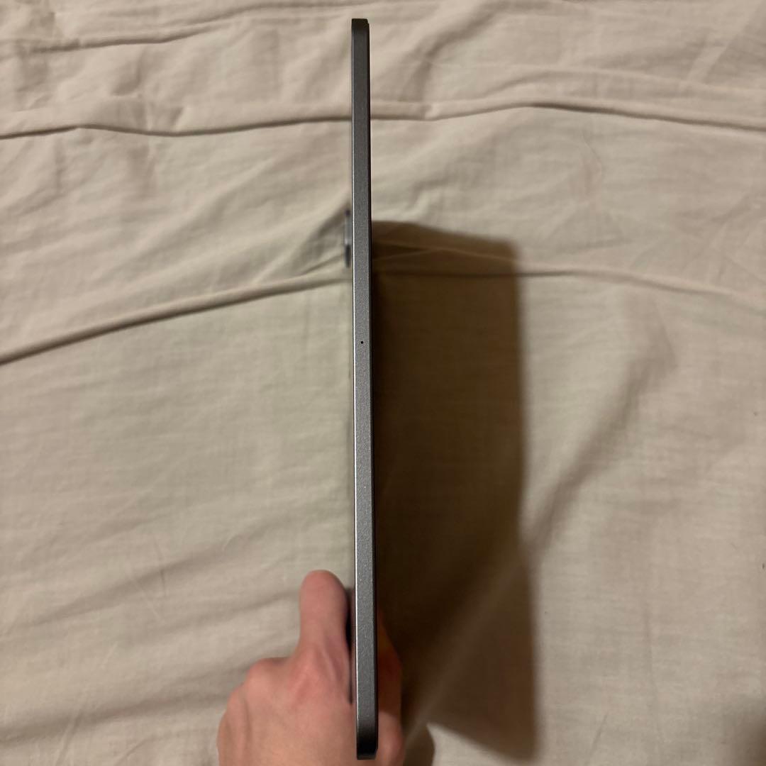 r*a様 iPadpro11インチ　第二世代