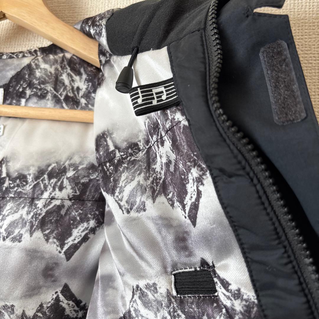 VOLCOM スノボ/スキーウェア　ジャケット