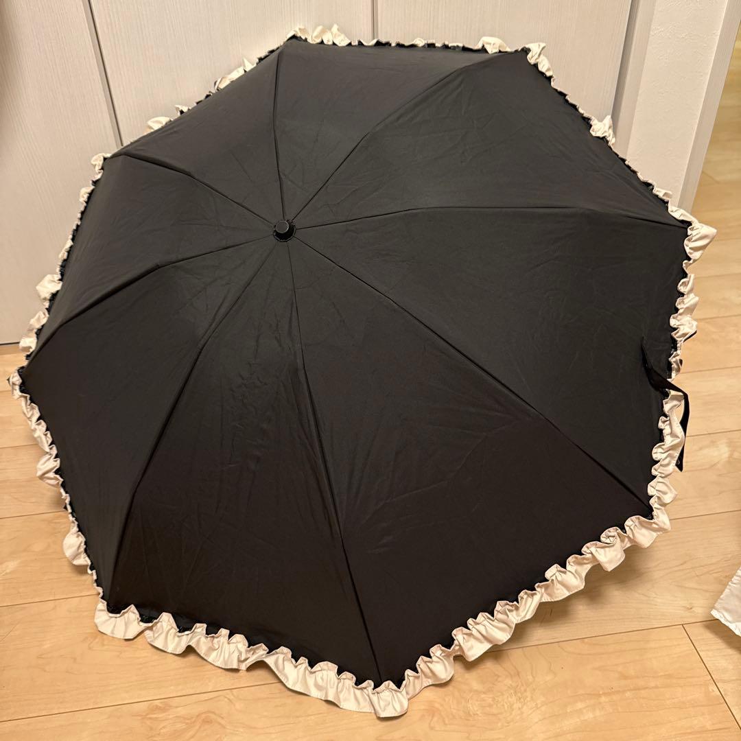 芦屋ロサブラン　フリル付き折りたたみ傘 ブラック×ベージュ