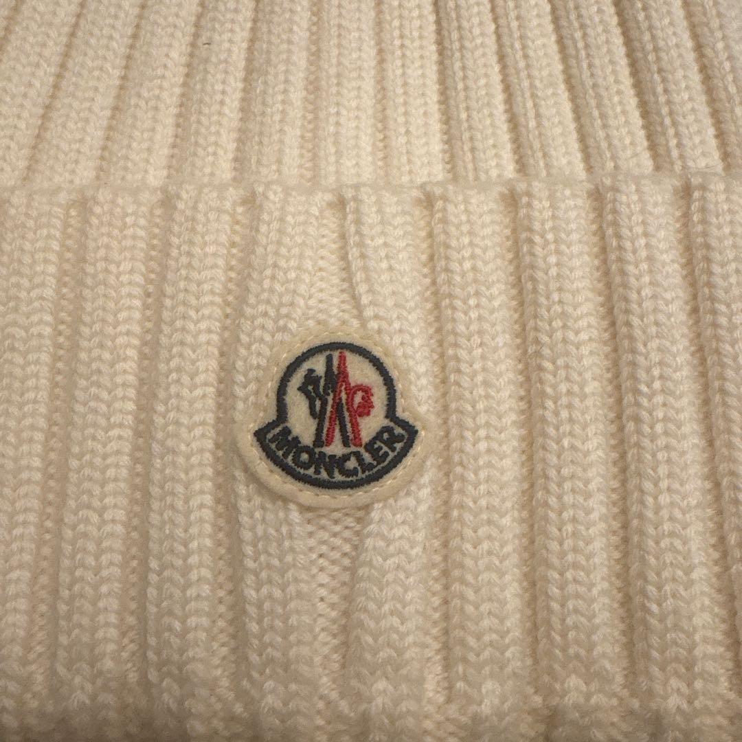 MONCLER ホワイト ニット帽　ビーニー