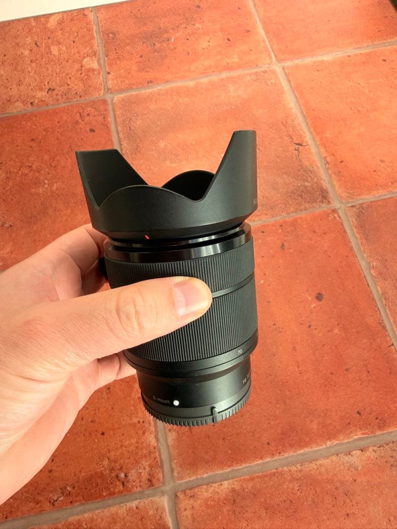 Sony Eマウント 28-70mm ズームレンズ