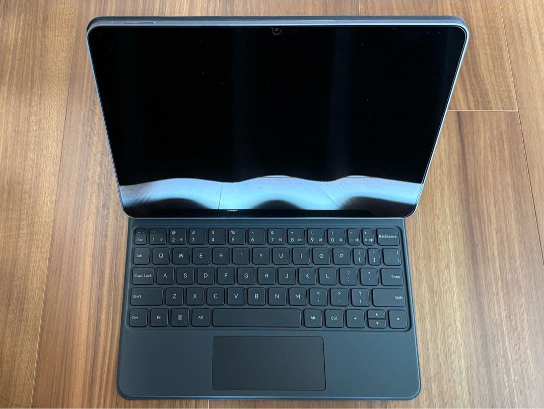 Xiaomi Pad 7 + 純正フォーカスキーボード