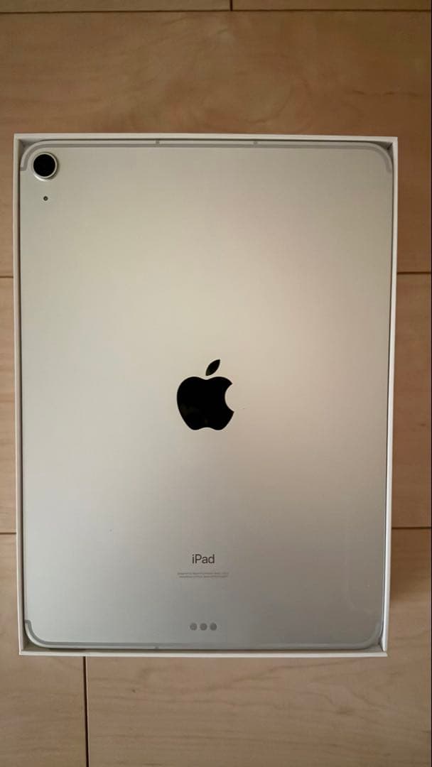 美品　iPadAir第4世代(64G/Wi-Fi/セルラー)キーボード等付属