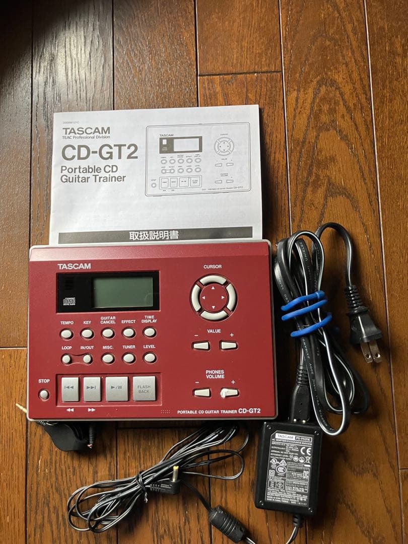 TASCAM CD-GT2 ポータブルギタートレーナー　アダプター付