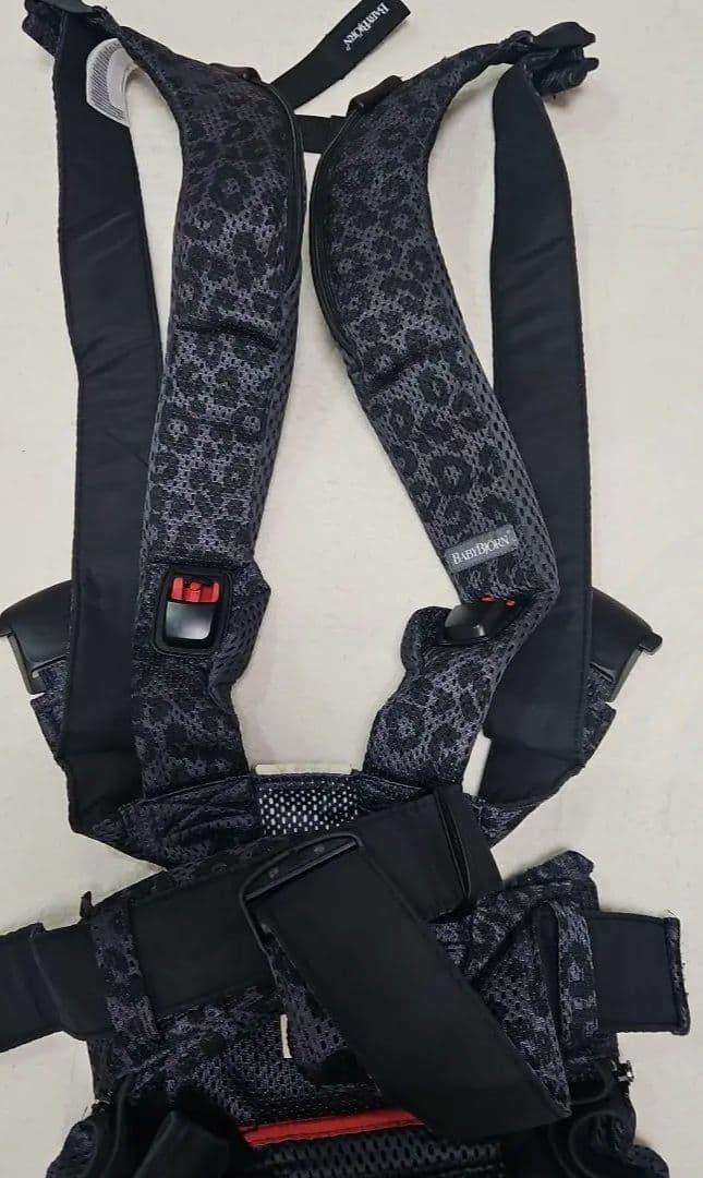 BABYBJÖRN BABY CARRIER ONE AIR