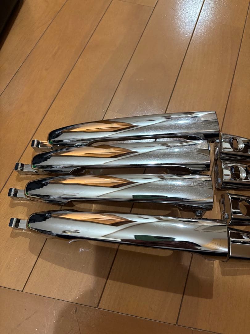 デリカD5 純正　メッキドアハンドル