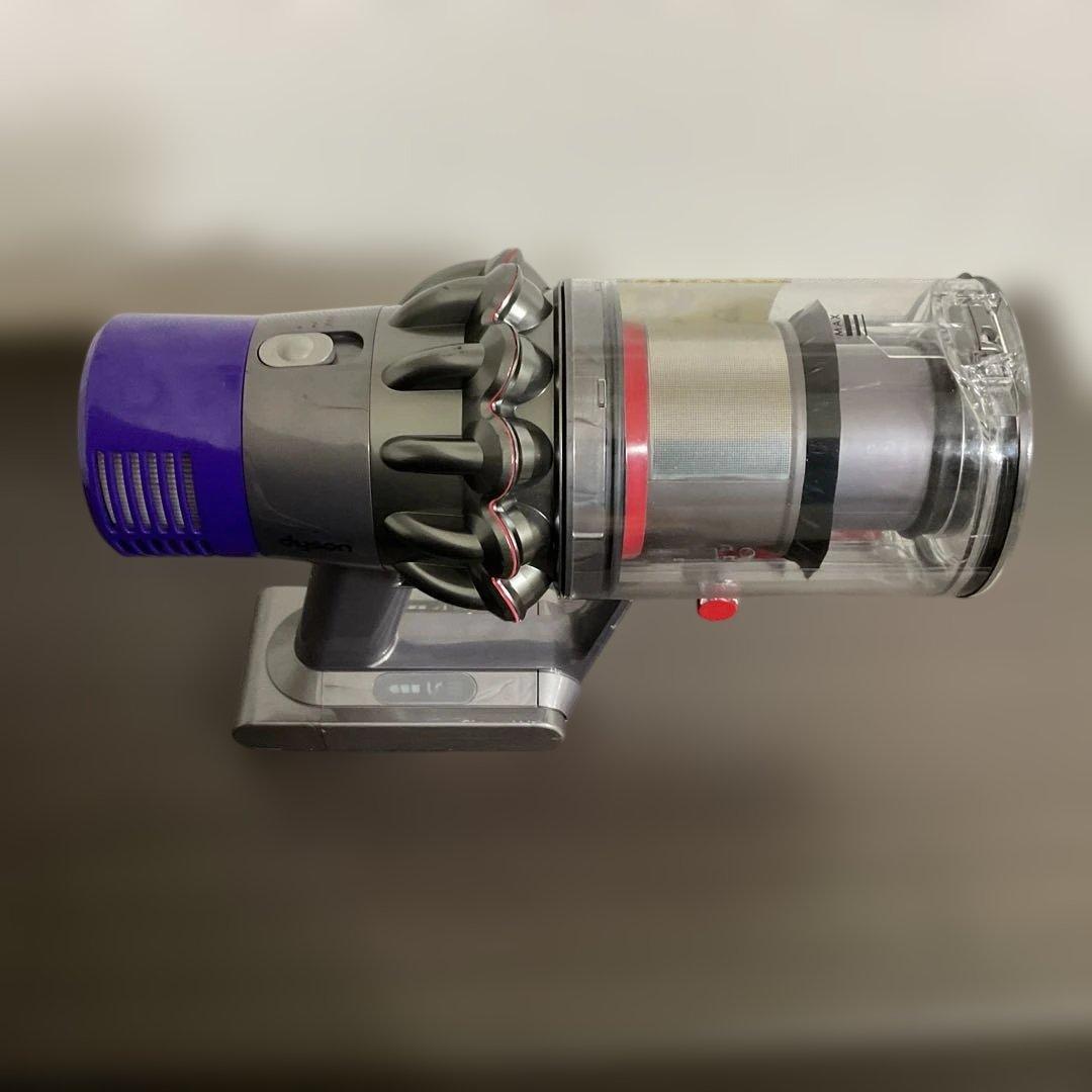 11. 『分解洗浄済み』動作確認済み　ダイソンDyson v10 (sv12)