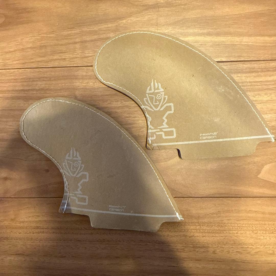 Starboard Carbon Fin カーボンフィン 4枚セット