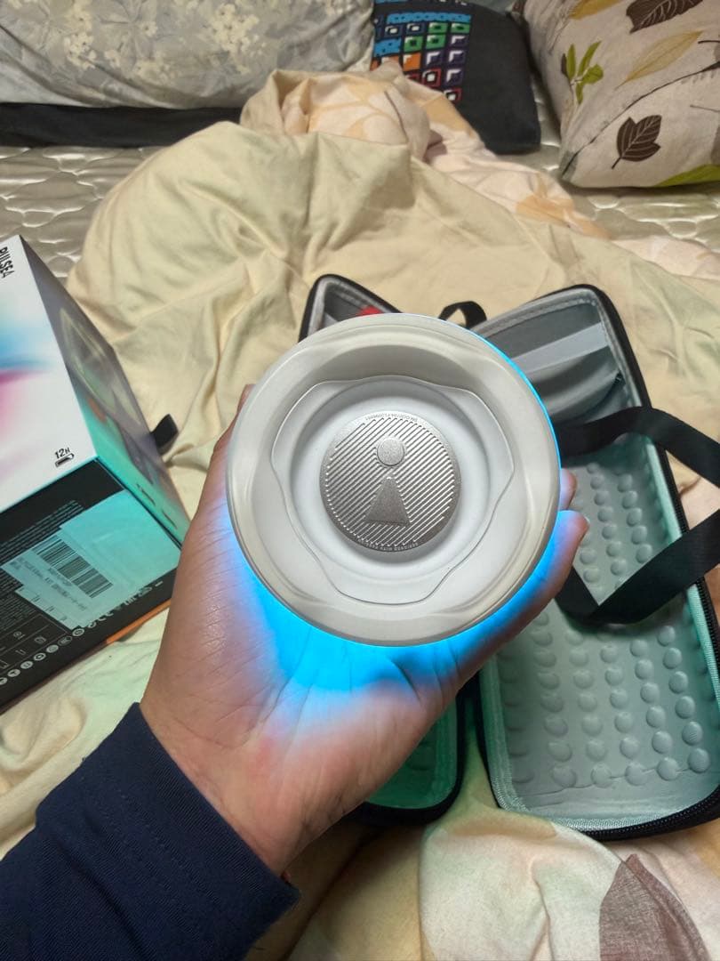 JBL Pulse 4 ワイヤレススピーカー