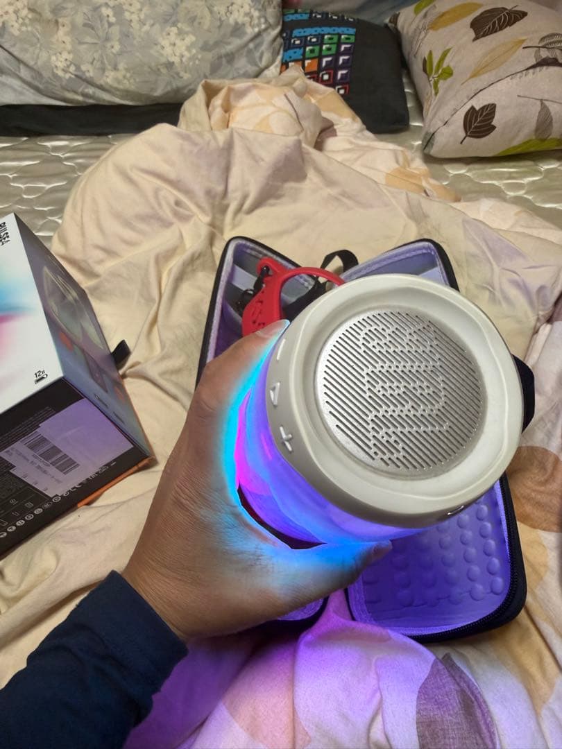 JBL Pulse 4 ワイヤレススピーカー