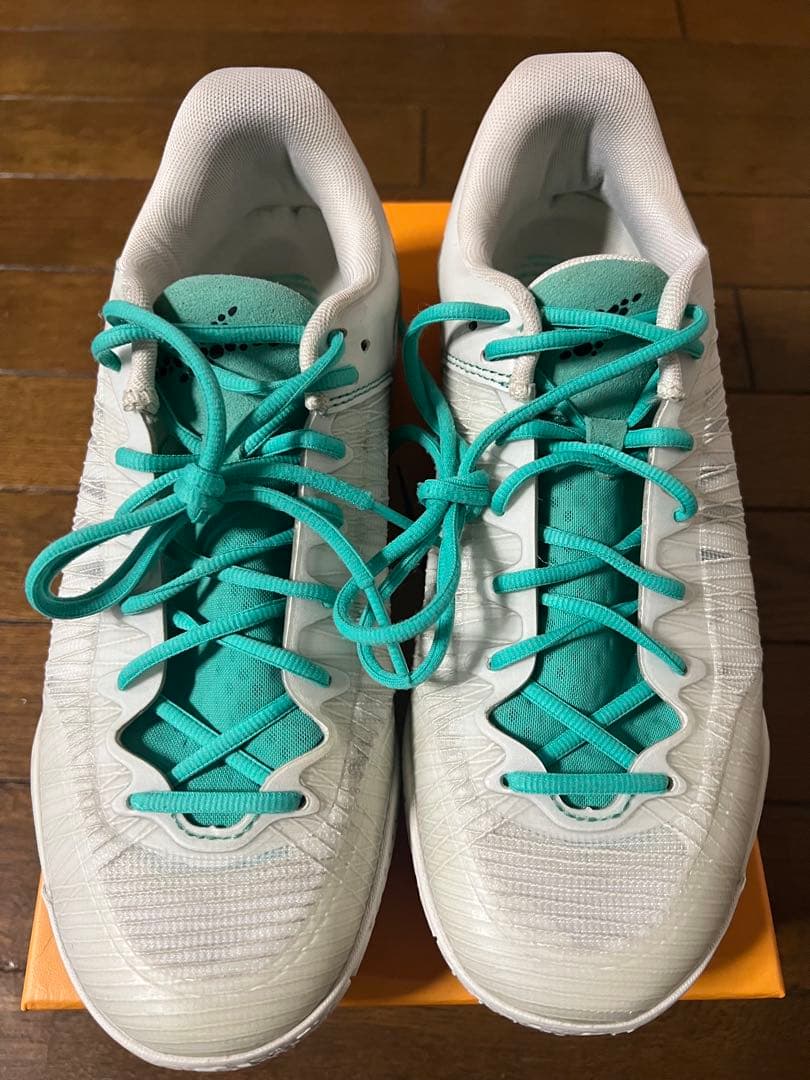 シューズ(男性用) PLAYER1 PLUS