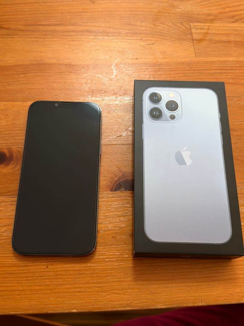 Iphone 13 pro max 512 GB SIMフリー