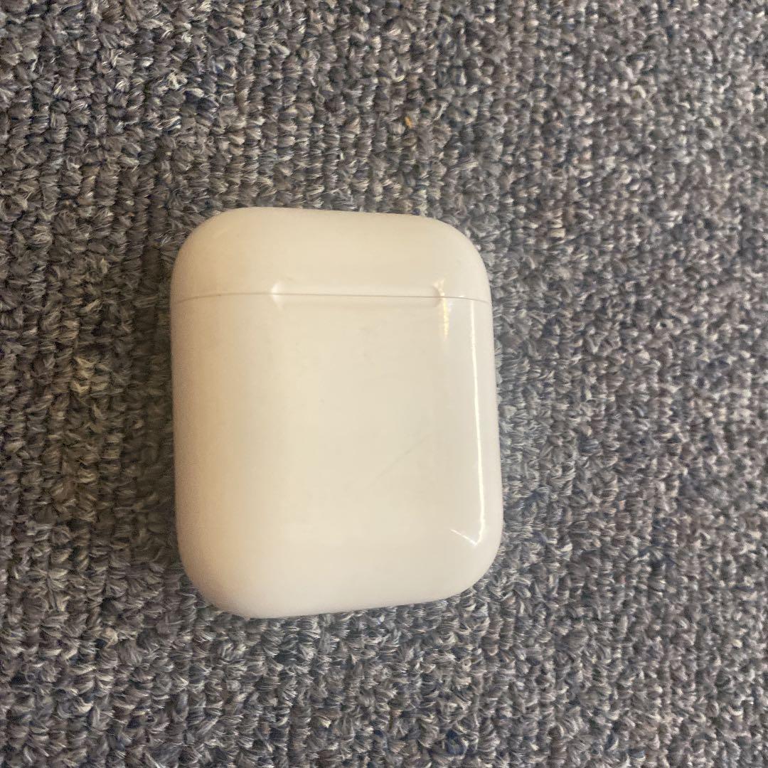美品　Apple AirPods