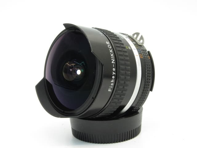 魚眼　Nikon Ai-s Fisheye-NIKKOR 16mm F2.8
