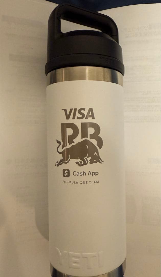 YETI ウォーターボトル　F1 レーシングブルズ