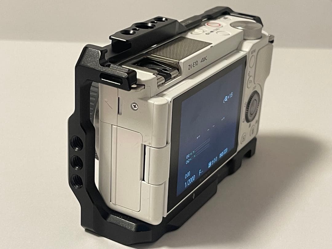 SONY ZV-E10 ミラーレス一眼 ホワイト