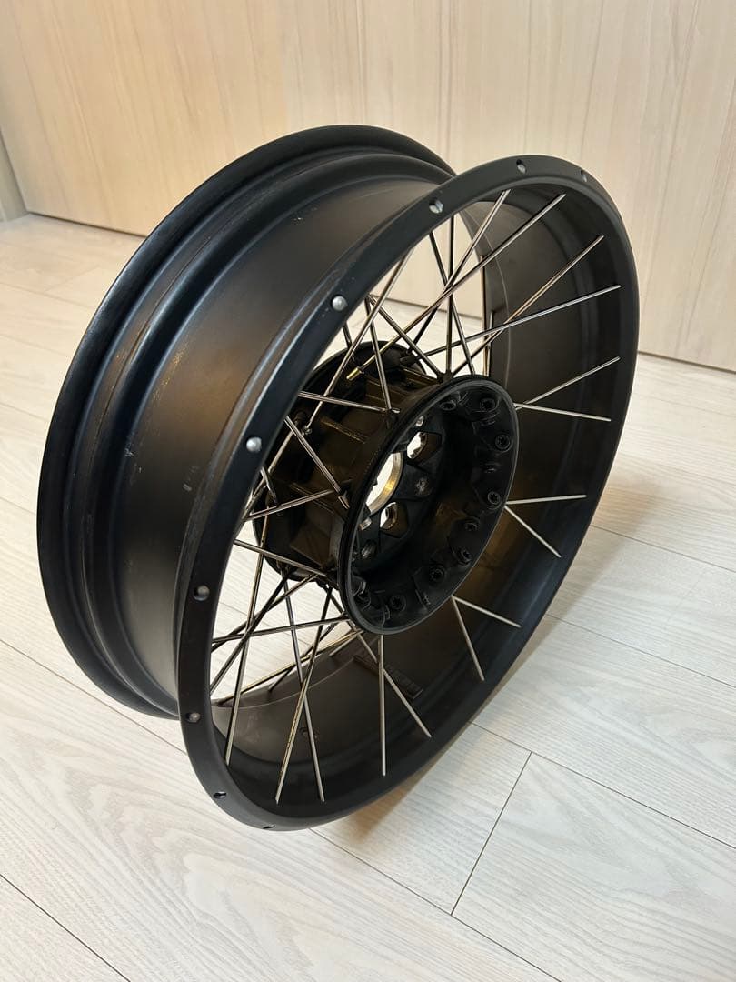  水冷 R1200/R1250 GS Adventure リア ホイール