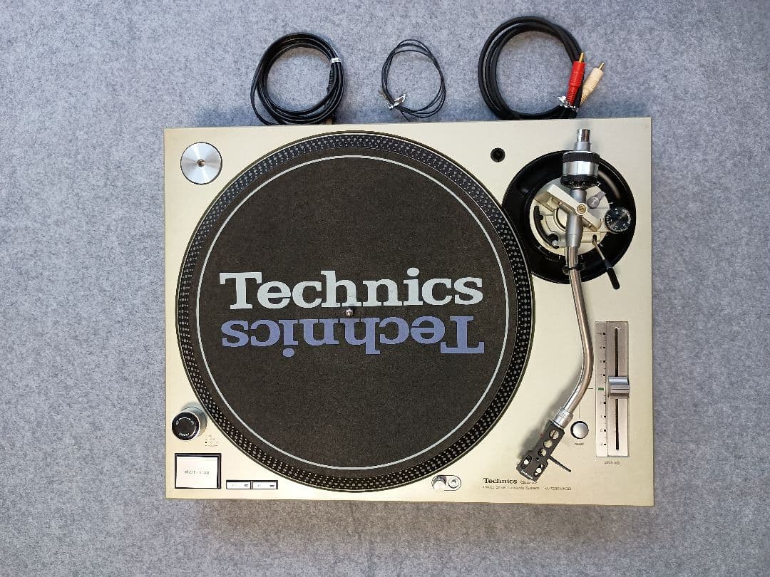 Technics SL-1200MK3D ターンテーブル カバー付き