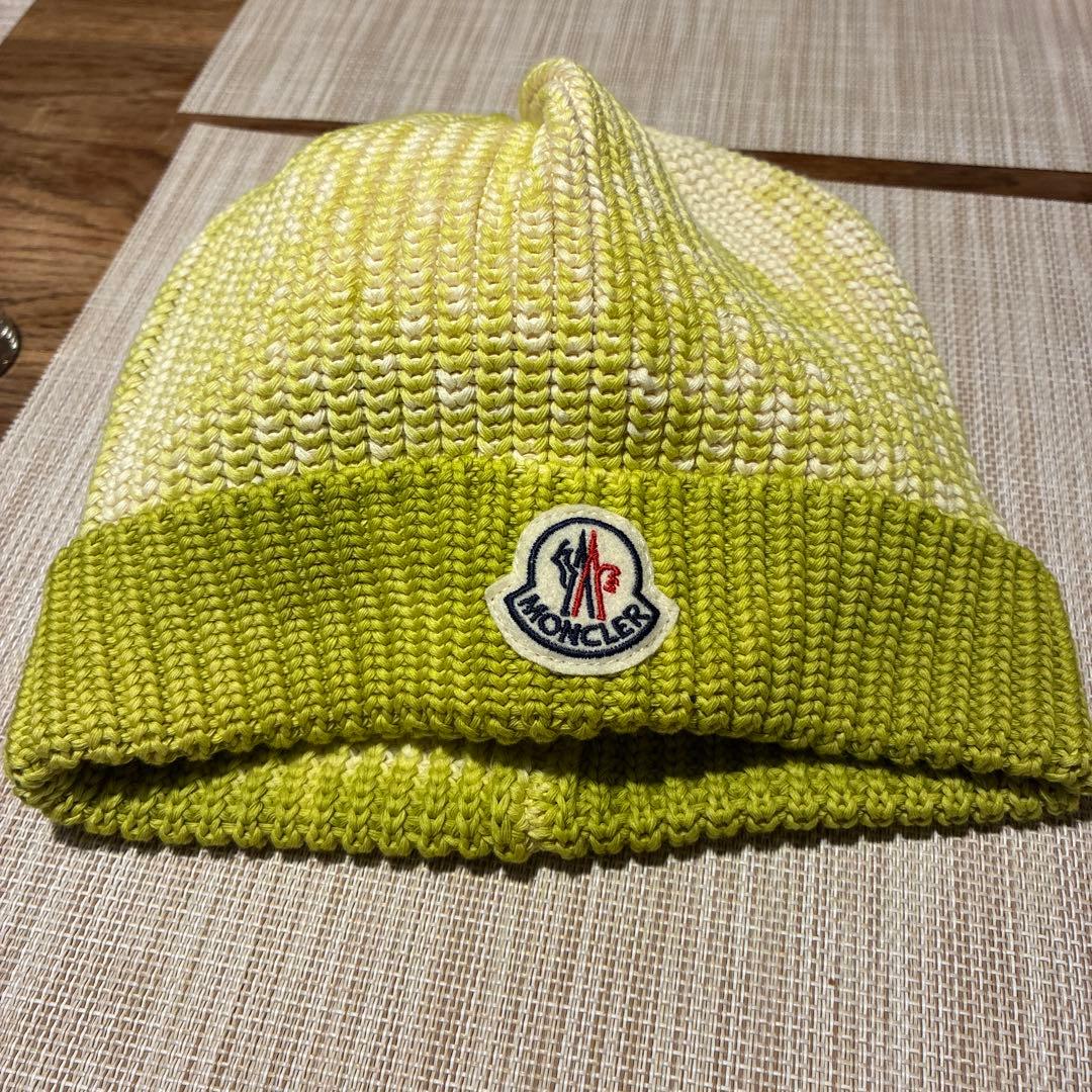お値下げいたしました✨ MONCLER ニット帽 イエロー・クリーム