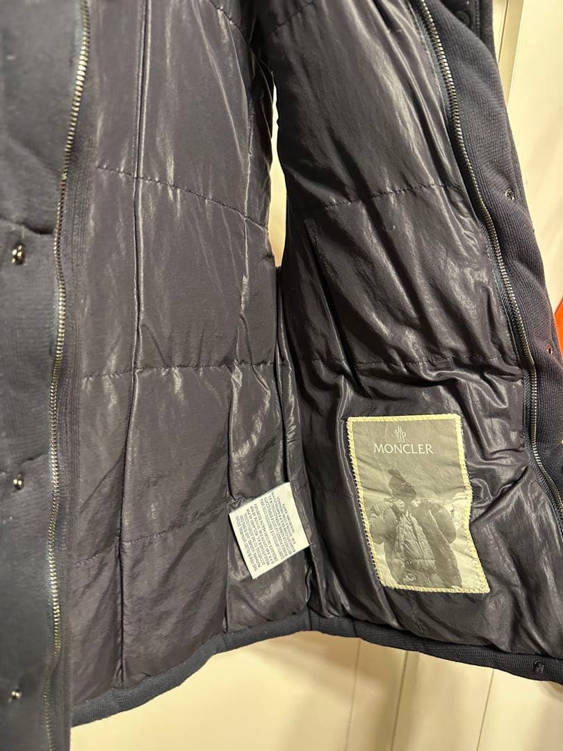 MONCLERモンクレール　ダウンベスト　L
