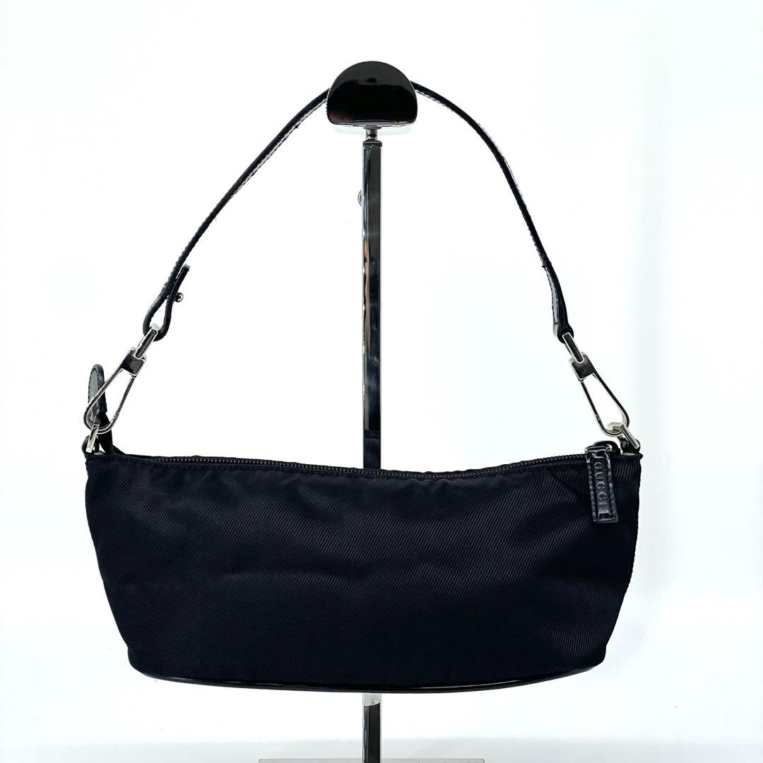 kicks08さん【専用】GUCCI グッチ アクセサリーポーチ