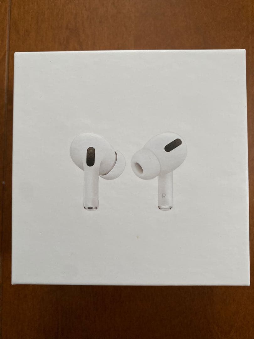 m.AirPods Pro 箱付 付属品完備 ケース付