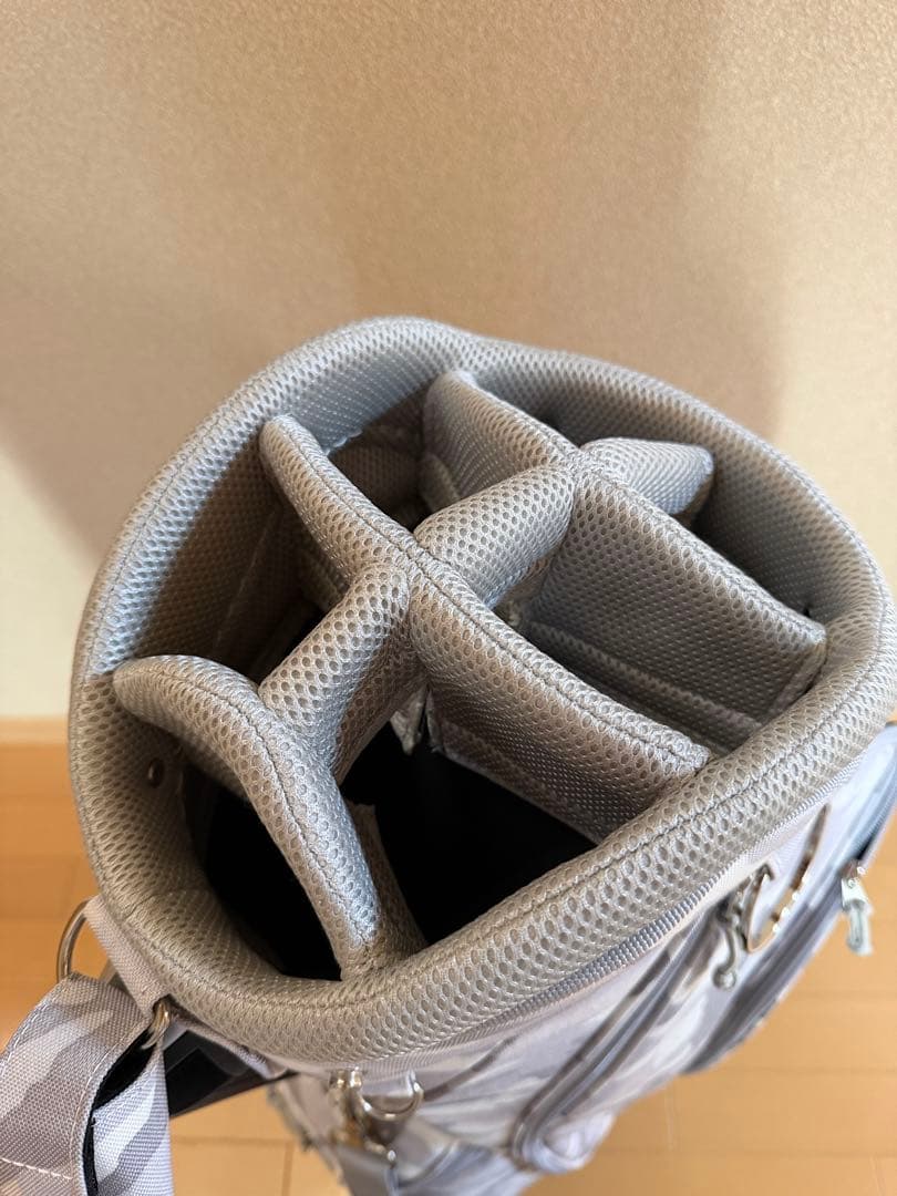 【新品未使用】ゼロハリバートン　ゴルフ　キャディバッグ　ホワイトカモ