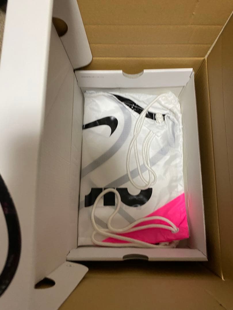 ニシさん専用　NIKEオンライン購入初代アルファフライウィメンズユニセックス