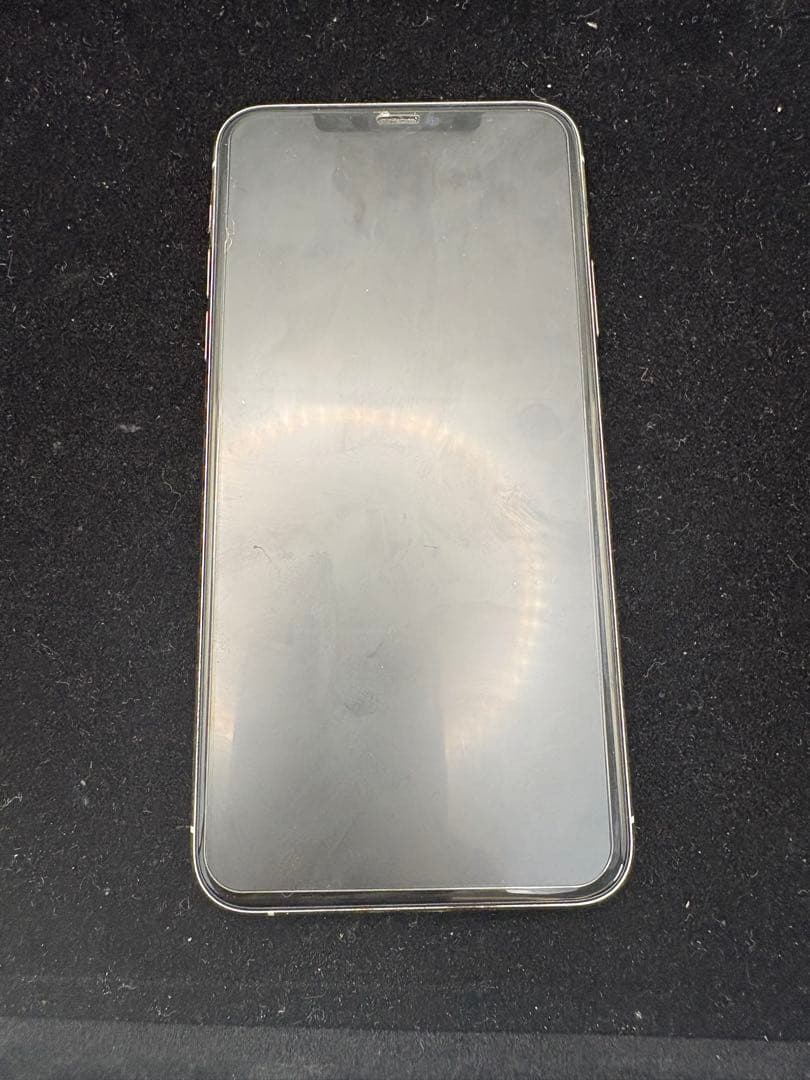 iPhone 11 Pro max 64GB シルバー　バッテリー残量76%