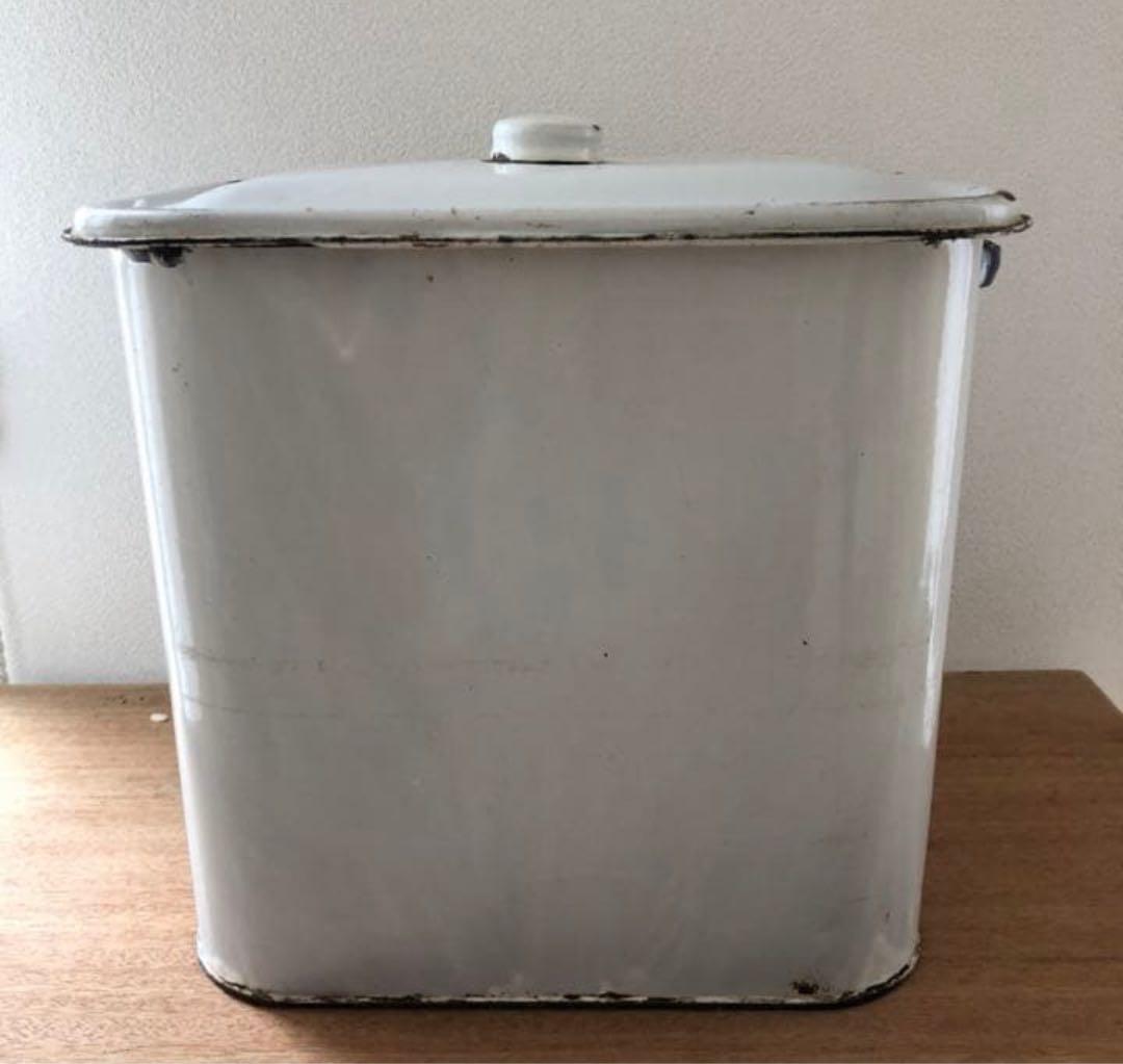 こぶぶ アンティーク　無地　ホーロー缶　希少