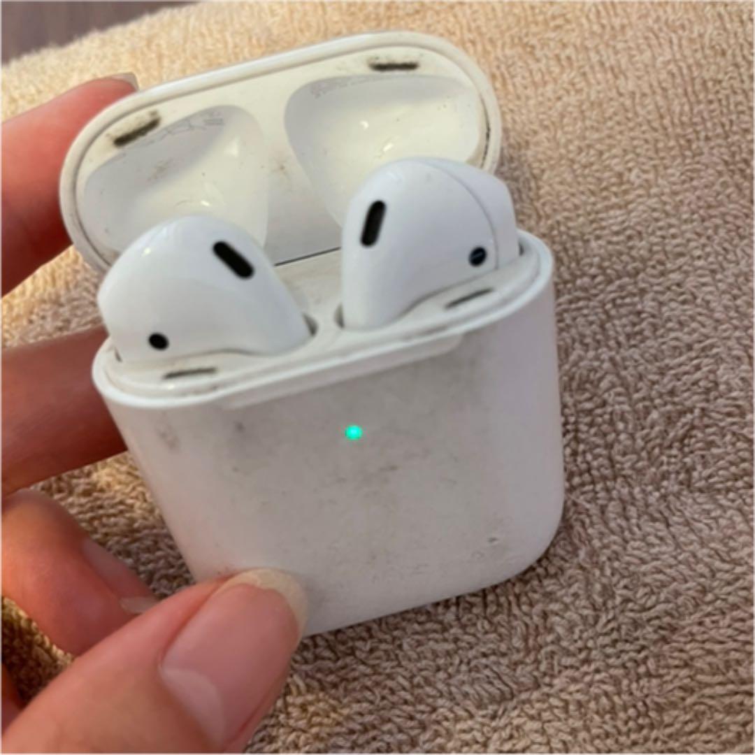 Apple AirPods 正規品