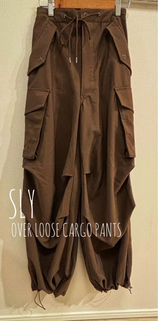 【未使用/新品】THROW by SLY OVER LOOSE CARGOパンツ