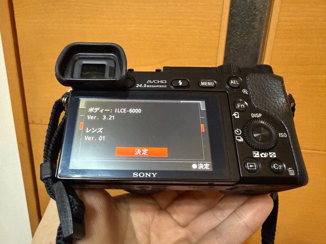 T*o様 (難あり)Sony α6000 ミラーレス一眼カメラ　ダブルズームレン