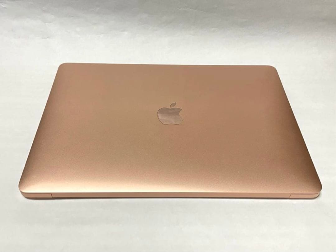 MacBook Air M1 13.3インチ　256GB