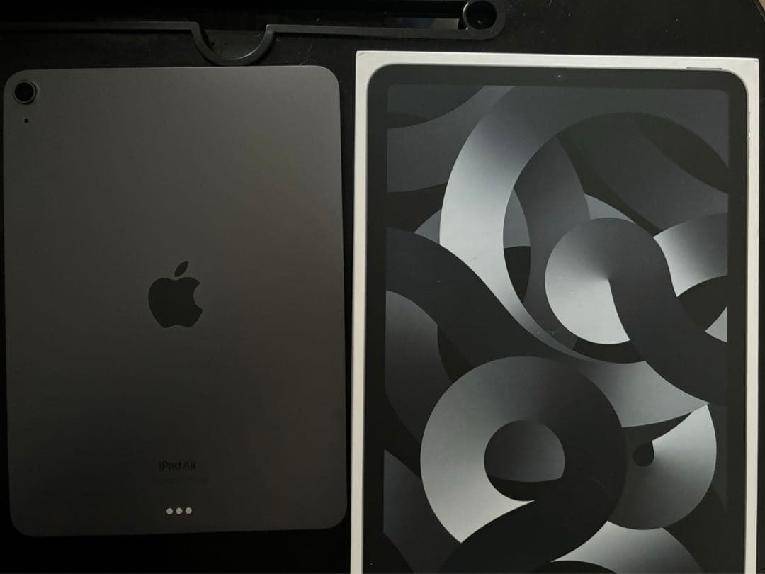 iPad Air 第5世代　11インチ　Wi-Fiモデル　64GB