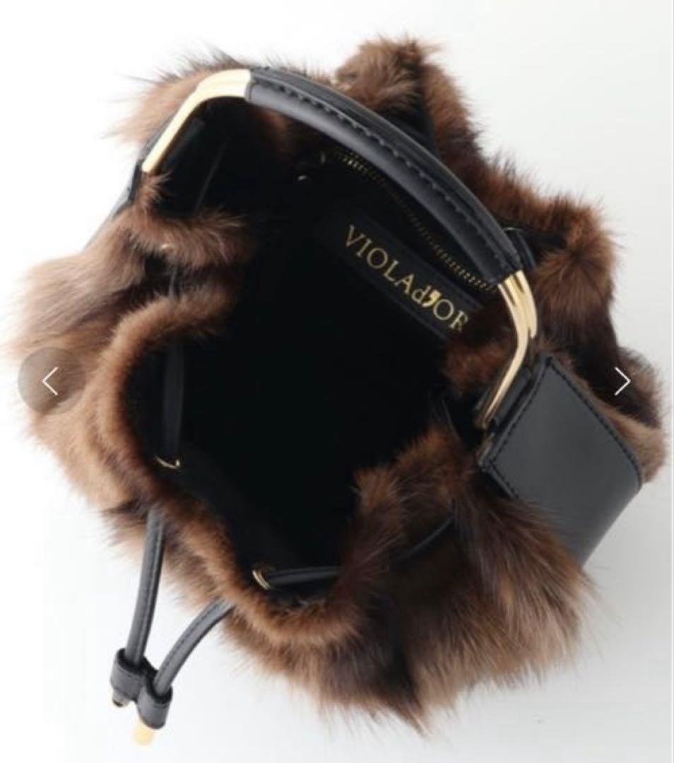 ヴィオラドーロ　レザー　ファー　ハンドバッグ